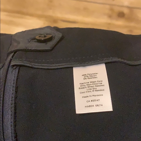 Talbots Black Heritage Pants Sz 10P - Picture 4 of 4